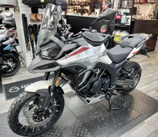 Morbidelli T1002VX Blanca