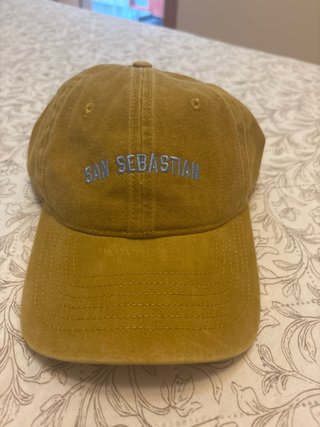 Gorra San Sebastián amarilla