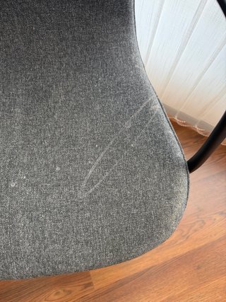 Silla giratoria Ikea gris oscuro