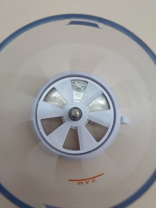 Rallador DeLonghi 200W Queso Blanco/Naranja
