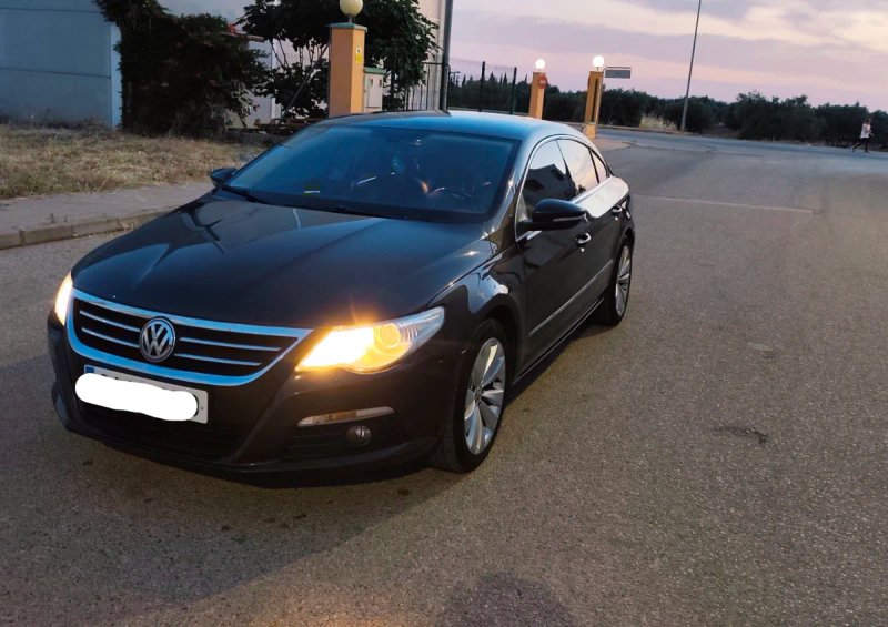 Volkswagen CC 2009 - foto 1