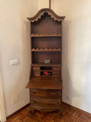 Mueble escritorio de madera