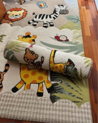 2 Alfombras y Cortina Infantil