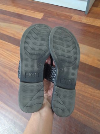 Sandalias XTI negras talla 37