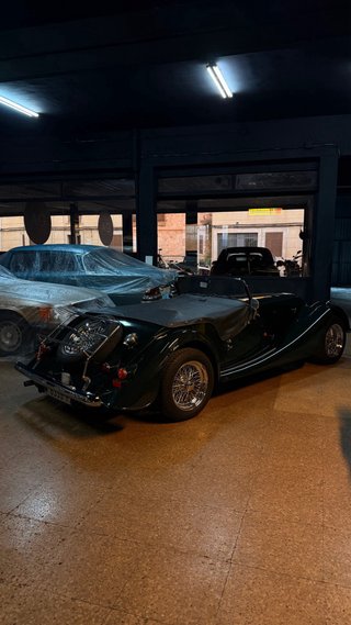 Morgan Plus 4