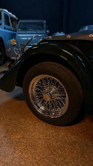 Morgan Plus 4