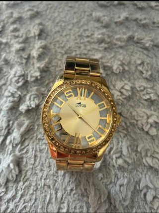 Reloj Lotus Dorado