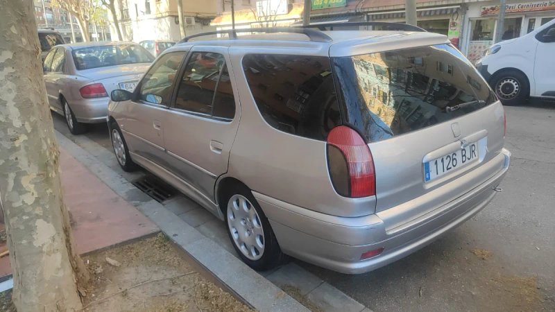 Peugeot 306 2001 - foto 1