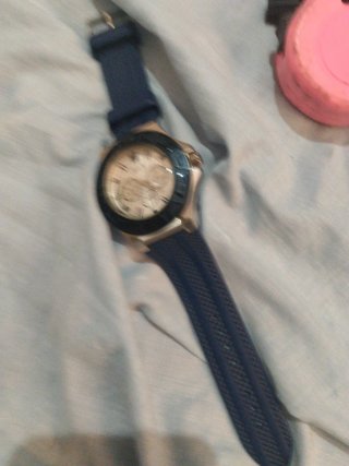 Reloj Guess Dorado y Azul