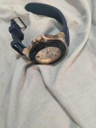 Reloj Guess Dorado y Azul