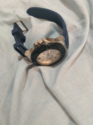 Reloj Guess Dorado y Azul