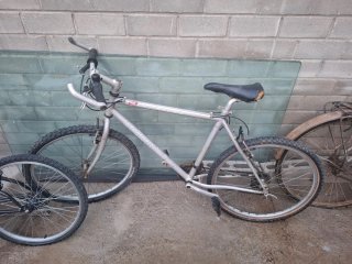 Bicicletas infantiles y de adulto