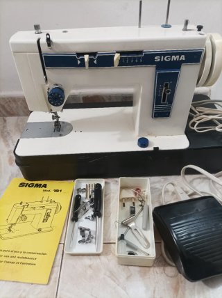 Máquina de coser Sigma Mod. 161