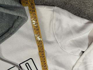 Sudadera Puma Blanca y Gris -Talla L- como nueva
