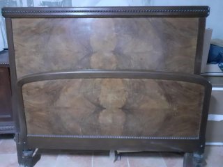 Cabezal y pies de cama de madera