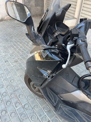 Honda forza 125