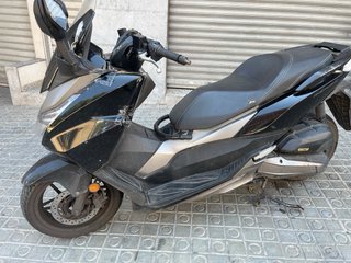 Honda forza 125