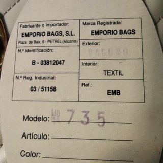Bolso de piel beige y dorado