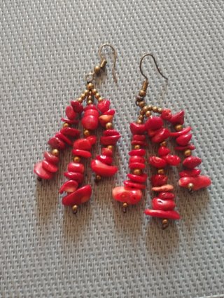 Pendientes de coral y oro
