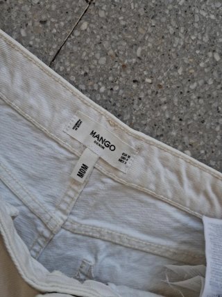 Shorts vaqueros blancos Mango Talla 36