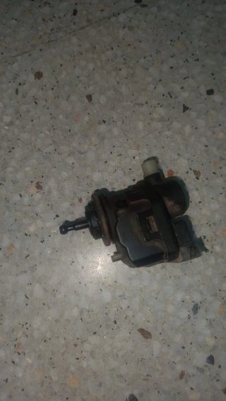 Motor Faro Nissan Almera