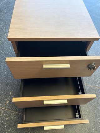 Cajonera de oficina