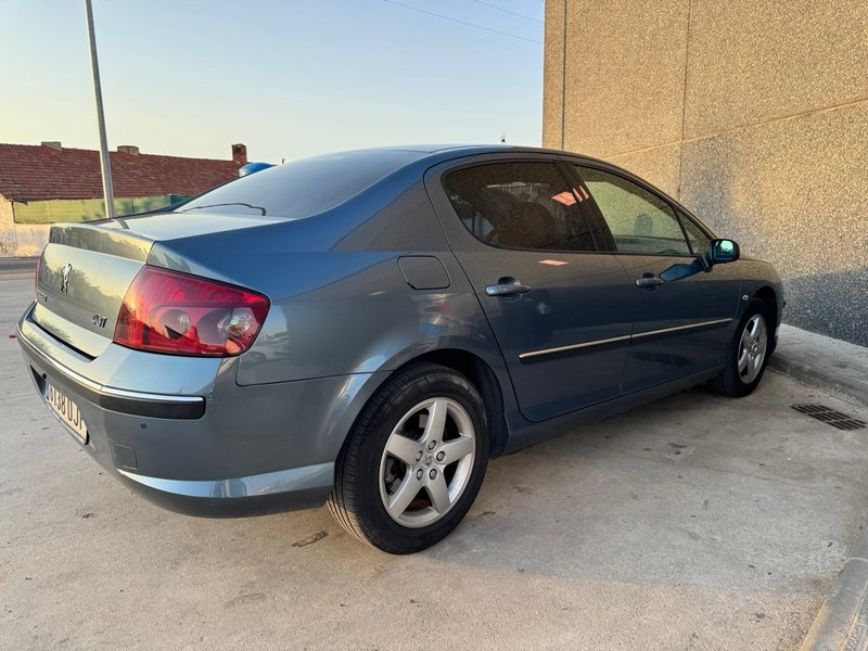 Peugeot 407 2005 - foto 1
