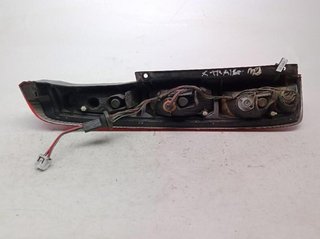 Piloto trasero derecho nissan x-trail t30 22816399