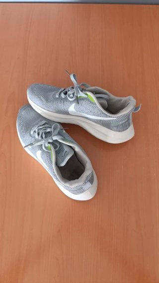 Deportivas Nike Zoom Training Grises