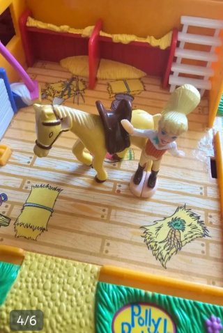 Polly Pocket Granja con Accesorios