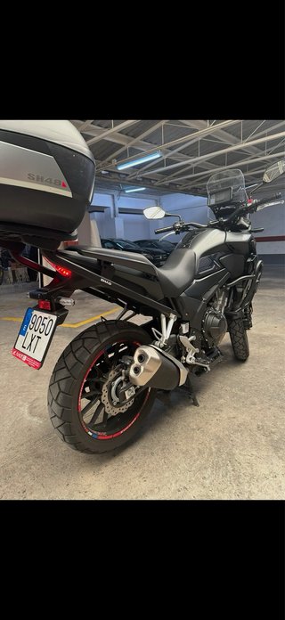 Honda CB500X Adventure Negra