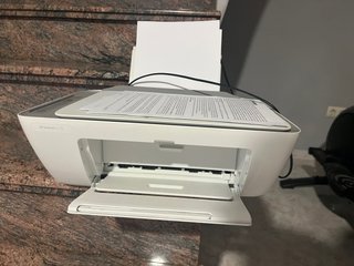Impresora HP DeskJet 2720.