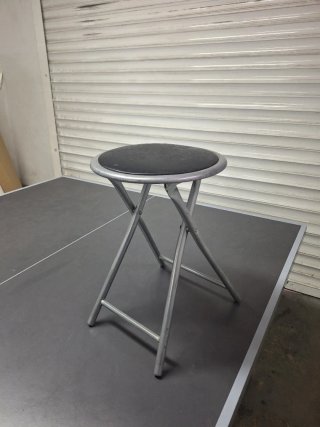 Taburete Plegable Metálico Negro
