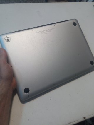 MacBook Pro 13 Core i5 4GB RAM 320GB HDD