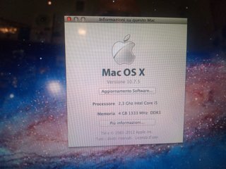 MacBook Pro 13 Core i5 4GB RAM 320GB HDD