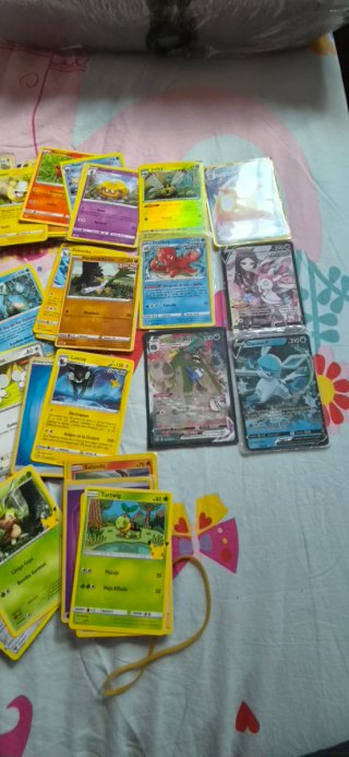 Cartas Pokémon Variadas