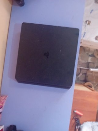 PS4 (PlayStation 4) Negra