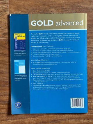 Libro de inglés gold pearson advanced worbook stud