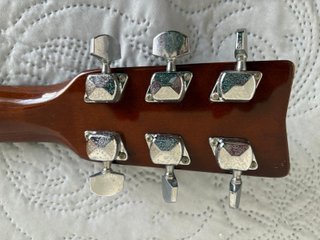 Guitarra Yamaha F310 Marrón