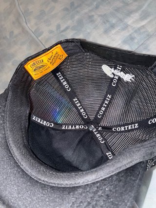Gorra Corteiz Negra Estrellas