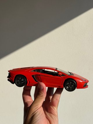 Modellino Lamborghini LP 700-4, buone condizioni