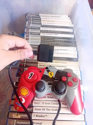 Consola PS2 Fat Negra + Juegos y Mandos