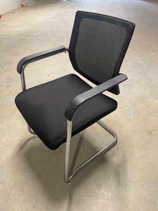 Pack de 3 sillas de oficina confidente negras