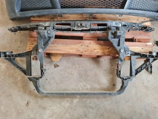 Paragolpes Delantero BMW X3 E83 2006 y refuerzo