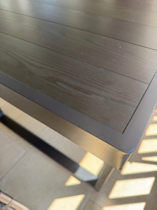 Mesa de exterior negra/gris metálica