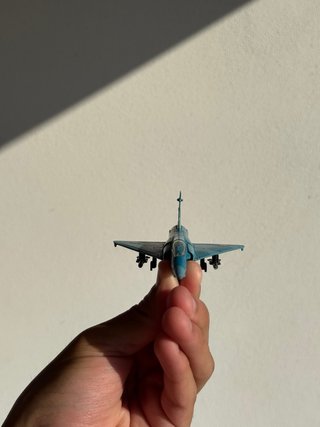 Modellino Dassault Mirage 2000C, condizioni buone
