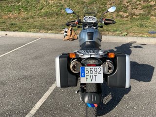 BMW 650 F Adventure con 3 maletas.   Limitada A2.