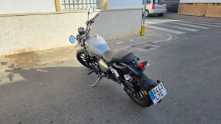 Keeway K-Light 125 - Moto Cruiser Negra/Plateada