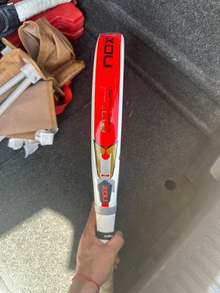 Pala de pádel NOX AT Genius