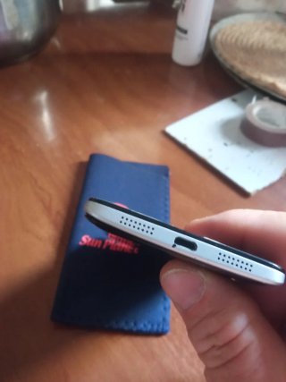 Móvil Alcatel Pop Negro